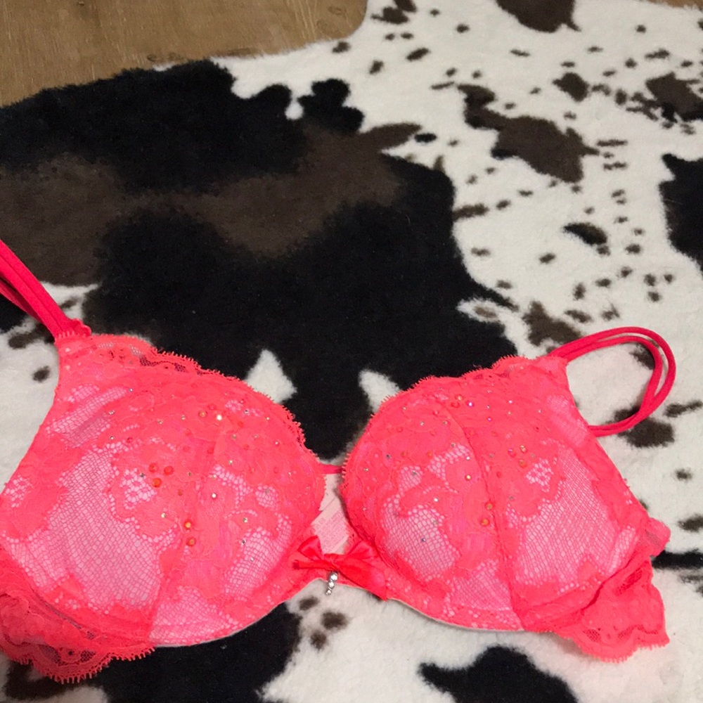 Push up bra